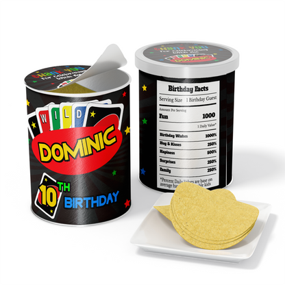 Small Pringles can label with personalized Uno cards design