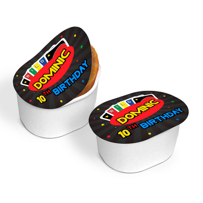 Mini Pringles can label featuring Uno cards theme